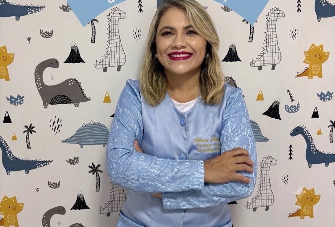 Samara Pimentel em atendimento